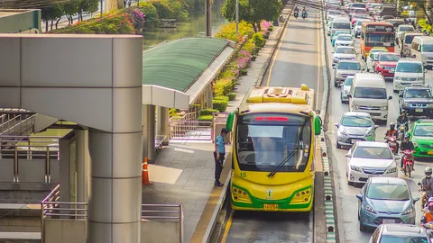 เตรียมโละรถเมล์ BRT ใช้เอ็นจีวี ใช้รถเมล์อีวีแถมปรับปรุงสถานี