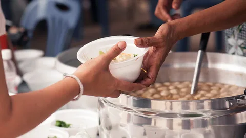 ศธ.ห่วงภาวะทุพโภชนาการนักเรียน จัดอาหารเช้าอิ่มท้องผู้ปกครองอิ่มใจ