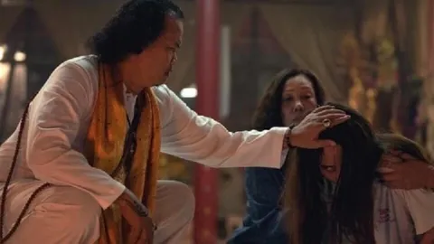 สืบ บุญส่ง หมอผีแห่งร่างทรง ระบายยาวๆ ถึงชีวิตที่ไร้พลัง 