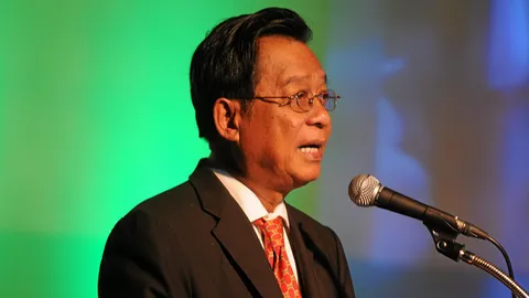 อาลัย ดร.โกร่ง นักเศรษฐศาสตร์นักโหราศาสตร์