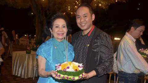 “กราบค่ะ!!”