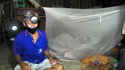 เปิดใจลุงป่วยมะเร็ง ขี่ซาเล้งมาหาหมอ คำว่า "มานะ" เป็นกำลังใจสู้โรคอีกครั้ง (คลิป)