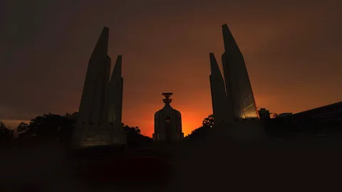 ใต้ระบอบอภิชนาธิปไตย