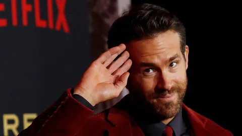 "ไรอัน เรย์โนลส์" ชีวิตจริงไม่เหมือนในจอ และเรื่องราวกับ "ดเวย์น จอห์นสัน"