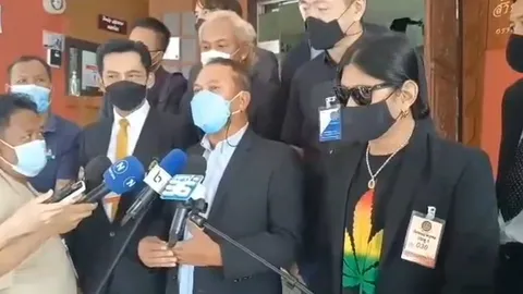 "อ.ไข่ มาลีฮวนน่า" ควงผู้บริหารโรงเหล้า พบเลขาฯ สมช. ขอเปิดร้านเหล้า