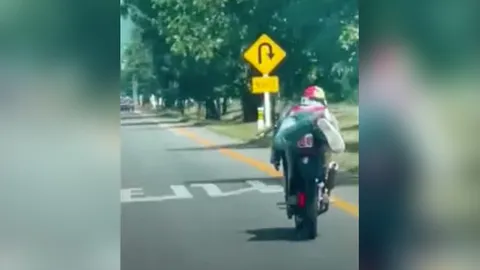 ศาลตัดสิน หนุ่ม 24 "ทริปน้ำไม่อาบ" ขี่รถหวาดเสียว คุก 2 เดือน ยึดรถ