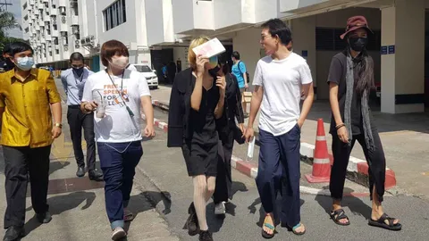 ศาลรับฟ้อง "ฟ้า-ตี้ พะเยา-ไบรท์ ชินวัตร" 2 สำนวนคดี ม.112 พาดพิงสถาบันฯ