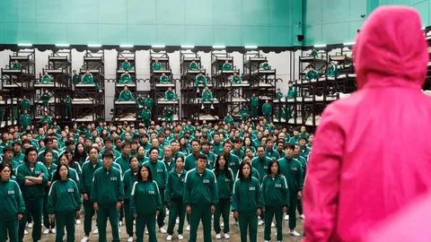 เกาหลีเหนือโคตรดุ ยิงเป้าประหาร หนุ่มแอบขายแฟลชไดรฟ์หนัง Squid Game