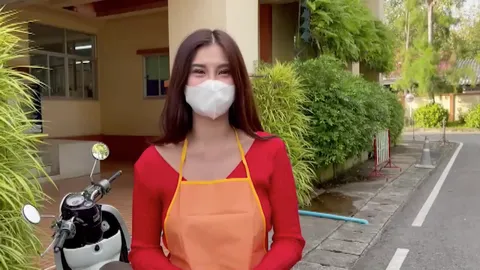 น้องโอลีฟ ปล่อยโฮหลังโดนเตือนแต่งตัวมิดชิด เผยหนูแค่หาเงินเลี้ยงตัวเอง