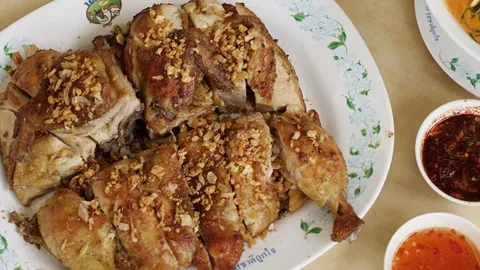 ร้านไพบูลย์ไก่ย่าง ไก่ย่างหนังกรอบแห่งเมืองบางระจัน