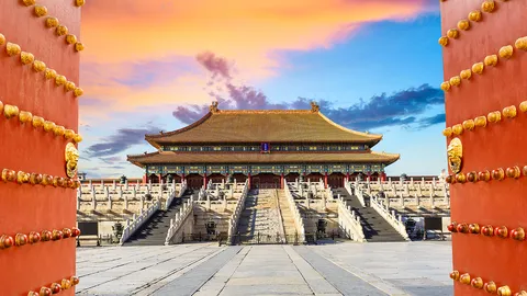 ผลัดแผ่นดินเฉียนหลง