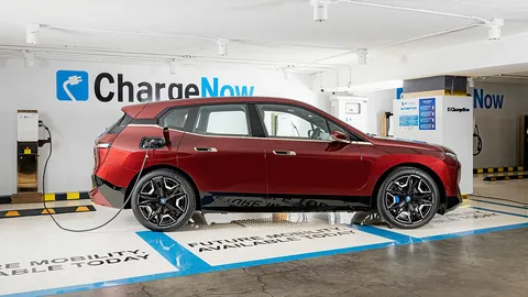 บีเอ็มดับเบิลยูพร้อมรุกยนตรกรรมไฟฟ้า เปิดตัวรถยนต์ไฟฟ้าอเนกประสงค์ 100%