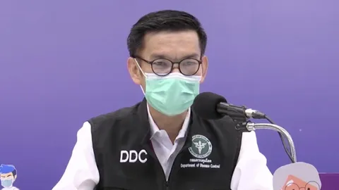 สธ.ขอประชาชน อย่าวิตกจนเกินไป มั่นใจ คุมโควิดสายพันธุ์ "โอไมครอน" ได้ 