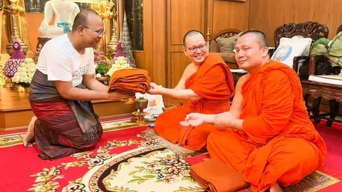 พระมหาไพรวัลย์ ลาสิกขาแล้ว เดินทางไปหาแม่เตรียมจะผ่าตัด