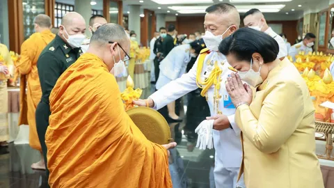 สป. - เหล่าทัพ จัดกิจกรรมน้อมรำลึก วันคล้ายวันพระบรมราชสมภพ ในหลวง ร.9