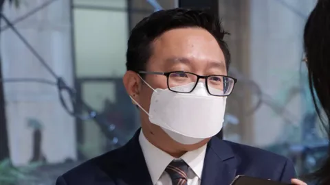 "ก้าวไกล" ขอ ตร.อย่าด่วนสรุป กรณี ว่าที่ผู้สมัคร ส.ส. ถูกฟัน เย็บ 121 เข็ม