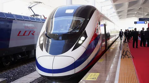 องุ่นเปรี้ยว มะนาวหวาน เส้นทางรถไฟลาว-จีน