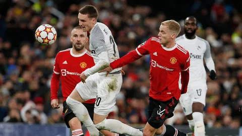 เดอเบคจ่ายพลาด แมนยูฯ โดน ยัง บอยส์ ไล่เจ๊า 1-1 ส่งท้ายแบ่งกลุ่ม UCL