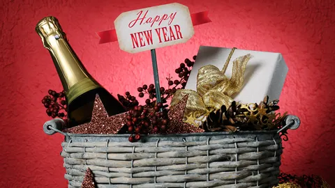 รวม 5 ไอเดียเก๋ๆ กระเช้าปีใหม่ 2565 เลือกแบบไหนดี?