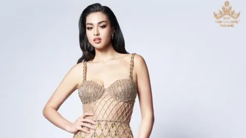 แอนชิลี ชุดราตรีที่ไม่ได้ใส่โชว์ แรงบันดาลใจจากวัดอรุณ  