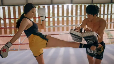 “พริม” ยอมขึ้นสังเวียนมวย ขอให้ “สามารถ” เป็นครูสอน ใน “แด่คุณพ่อด้วยแข้งขวา”