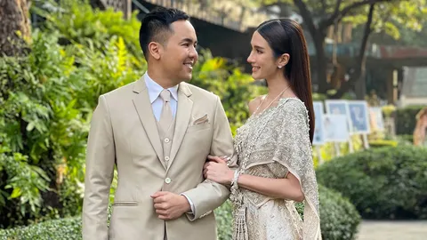 “เนย-ปภาดา” ตื่นเต้นควง “ดร.เจ” พระเอกตัวจริงเข้าพิธีวิวาห์