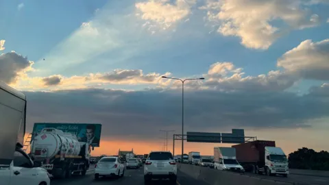 ขึ้นฟรี ทางด่วนบูรพาวิถี-กาญจนาภิเษก 5 วัน ช่วงเทศกาลปีใหม่