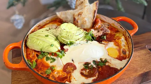 เมนูไข่สไตล์ Middle East "ชักชูกา" จากไข่ไก่สุขภาพดี KTF 