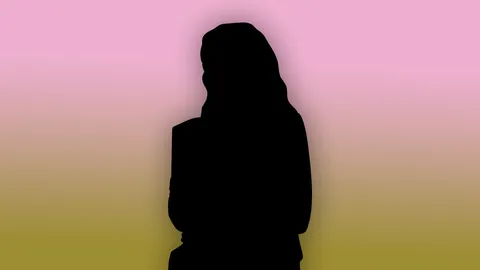 เพจดังแฉ ใครเอ่ย นางเอกหน้าใหม่ดังแล้วลืมตัว แม้แต่พ่อแม่ผู้ให้กำเนิด 