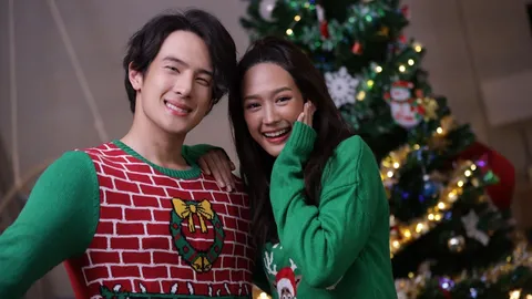 “เจมส์-พาย” คู่หวานจากละคร “เพราะรัก” ร่วมอวยพรแฟนๆ ในเทศกาลแห่งความสุข