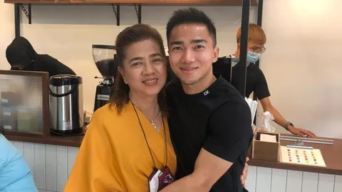 "ชนาธิป" อวยพรวันเกิดคุณแม่หลังไทยอัดเวียดนาม ลั่นนำแชมป์ซูซูกิ คัพ เป็นของขวัญ