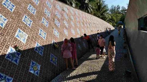 ชาวบ้านน้ำเค็ม จ.พังงา จัดพิธีรำลึกสึนามิครบ 17 ปี ความสูญเสียยากที่จะลืม (คลิป)