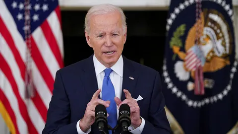 ชูประธานาธิบดีไบเดนเป็นสุดยอดข่าวต่างประเทศแห่งปี