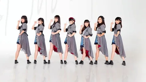 26 สาว “ลาสต์ ไอดอล แฟมิลี่” พร้อม!! ชวนแฟนๆ ร่วมงานจับมือ-ถ่ายรูป