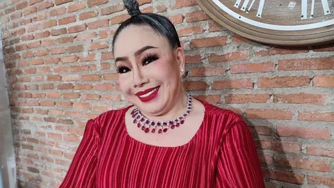 ลีน่า จัง คบผู้ชายหมดร้อยล้าน มีรักให้แค่พ่อของลูก นอกนั้นมีแต่เซ็กซ์