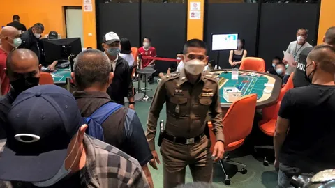 ทลายบ่อนพัทยา ตำรวจจับ 42 ผีพนัน เปิดโรงแรมสุมหัว ชิปแลกเงิน 500 ล้านบาท