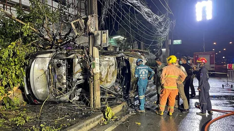 คลอก 2 ศพ 