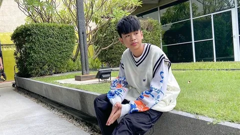 สไปรท์ แรปเปอร์รุ่นเล็ก ทำตามความฝัน ซื้อบ้านหลังใหม่ให้พ่อแม่ได้สำเร็จ