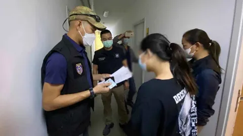 ตำรวจปูพรม 4 จุด ทลายแก๊งโมเดลลิ่งค้าประเวณีเด็กต่ำกว่า 18 ทางออนไลน์