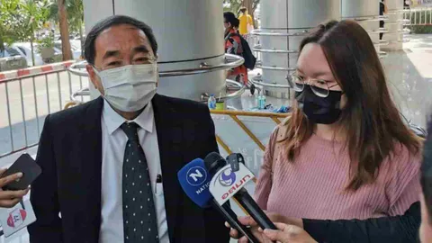 ศาลอยุธยาปล่อยชั่วคราวรุ้ง ปนัสยา ไม่จำกัดเวลาอยู่บ้าน และถอดกำไลอีเอ็ม 