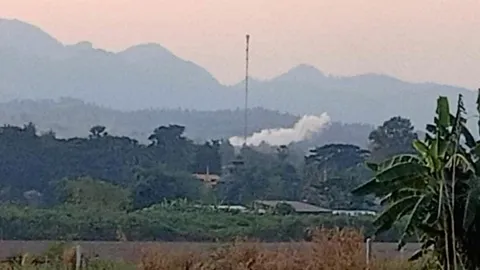 ผู้อาศัยรัฐกะยาอพยพหลบหนีสู้รบอื้อ