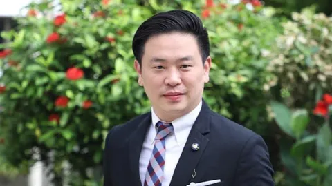 เพื่อไทย ชี้ค่าเหยียบแผ่นดินทำท่องเที่ยวทรุด อัดแนวคิดคนบริหารประเทศไม่เป็น