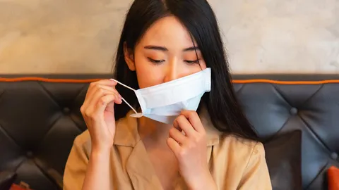 กลุ่ม "คนไทยพิทักษ์สิทธิ์" จัดกิจกรรมการรักษาสิทธิส่วนบุคคล กับการฉีดวัคซีน