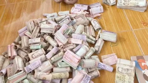 ความภูมิใจของครอบครัว ช่วยกันออมเงินหยอดกระปุก ผ่านไป 2 ปี มีเงิน 1.4 ล้าน