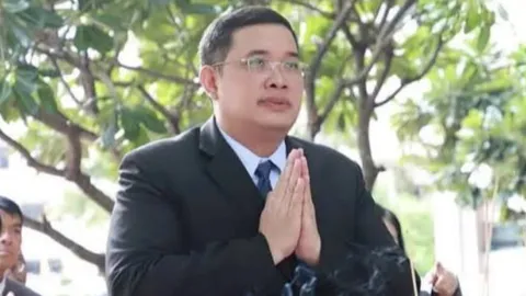 “ธนพร” ไขก๊อก เลขาฯ สกสค.หลัง ปมค้านเกณฑ์ประเมินไม่เป็นธรรม ยืดเยื้อ 