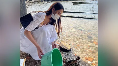 อั้ม พัชราภา ทำบุญปล่อยปูคืนสู่ธรรมชาติ พร้อมเขียนอธิบายชัดเจนดักดราม่า 