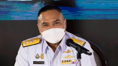 ทร. พบคราบน้ำมันกระจายตัว 4 จุดในทะเล ใกล้เรืออับปางกลางอ่าวไทย