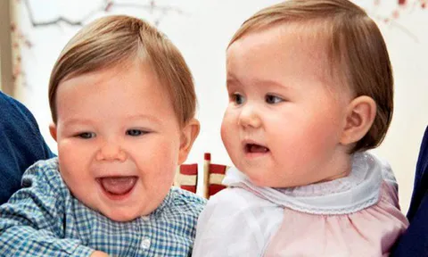 เจ้าชาย-เจ้าหญิงคู่แฝด แห่งเดนมาร์ก ครบ 1 ชันษา