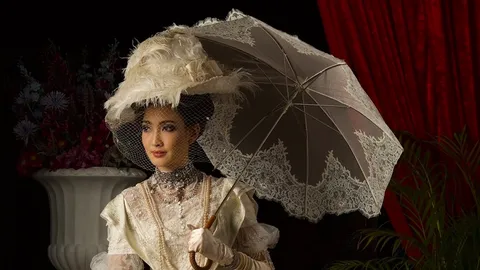 แต้ว ณฐพร สวยสง่างามเลอค่าสวมบท ดารายอดนิยม 