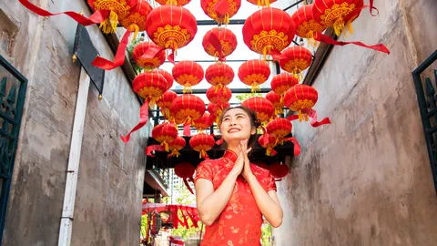 เปิดความหมาย "โคมไฟตรุษจีน" ทำไมต้องแขวนไว้หน้าบ้าน?